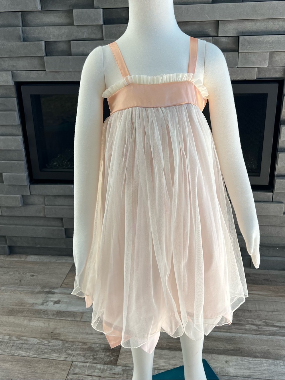 NWT Well Dressed Wolf Girls Banner Dress Size 5